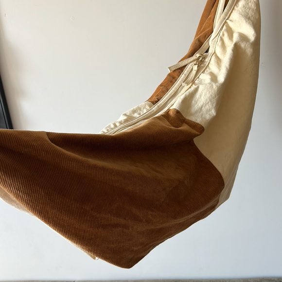 Anthropologie two toned bag - Picture 3 of 4